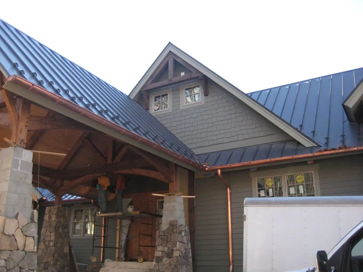 Craftsman Roofing team delivering quality roofing work in Alliance